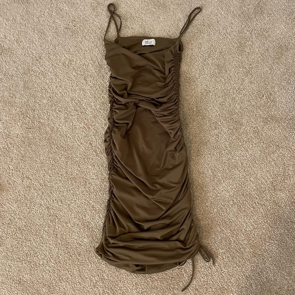 LIKE NEW Oh Polly Bodycon Ruched Mini Dress, Size 0